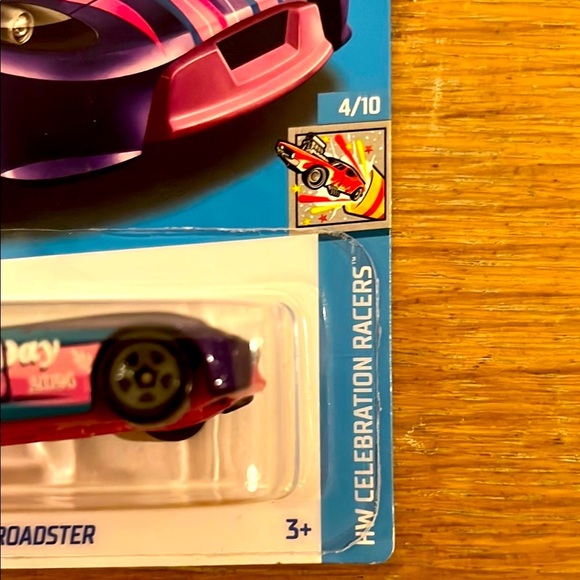 Hot Wheels RROADSTER International Women’s Day Pink and Blue Celebration Racer - Picture 8 of 8
